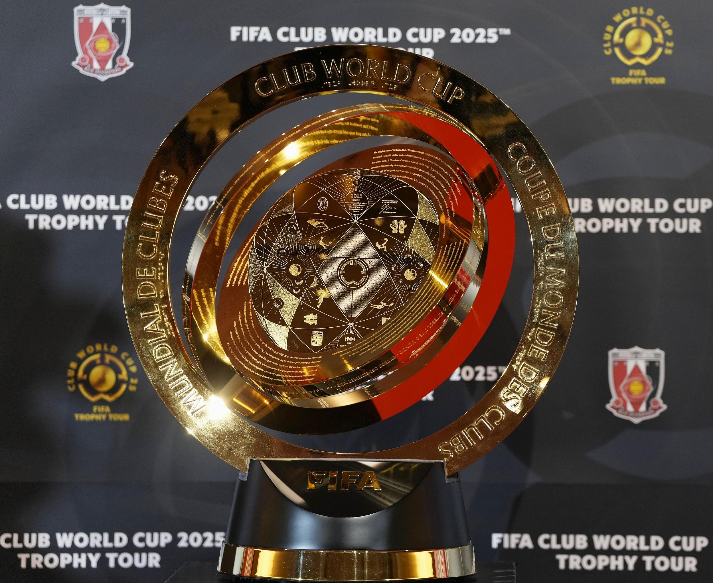 华体会登陆-包含巴黎圣日耳曼战平切尔西，博格巴乌龙送礼欧联杯的词条