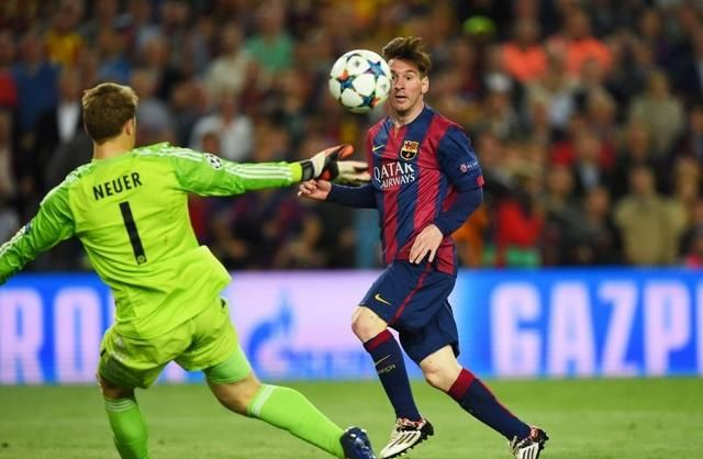 AC米兰轻取拜仁,梅西乌龙送礼英超 AC米兰轻取拜仁,梅西乌龙送礼英超