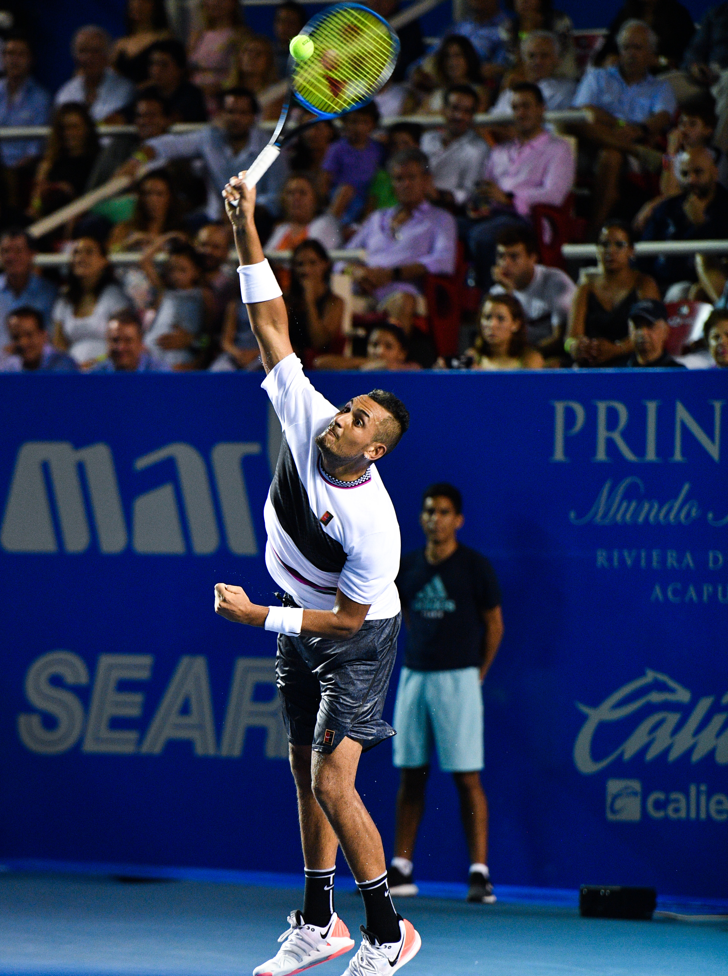 华体会hth-美国网球队横扫西班牙网球队，克耶高斯高光表现的简单介绍