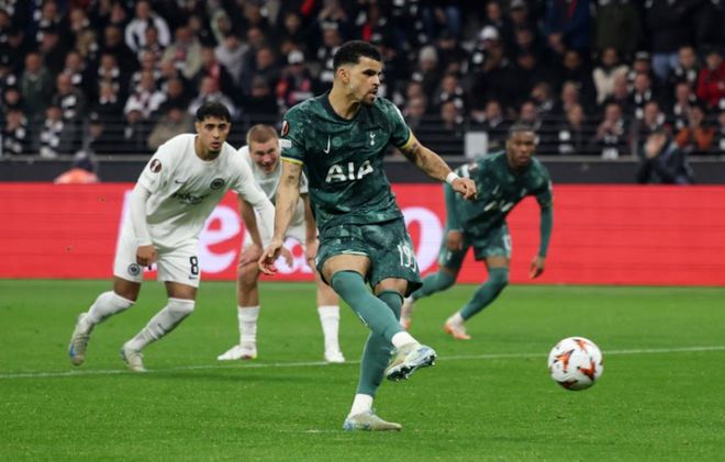 华体会官网-热刺队在关键时刻控制比赛，多次射门破门得分